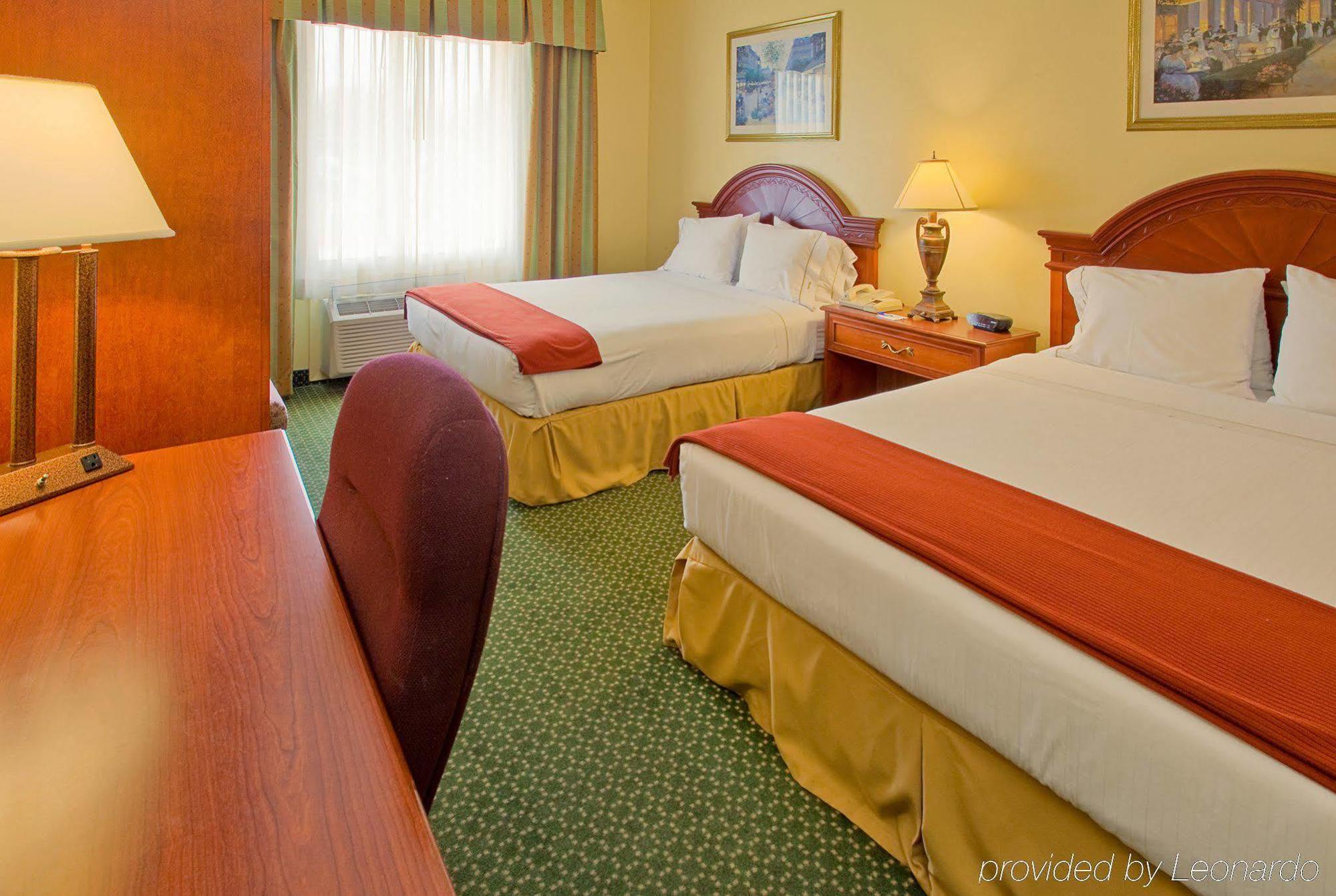 โฟร์พอยต์ บาย เชอราตัน ดัลลัส อาร์ลิงตัน เอนเทอร์เทนเมนต์ ดิสตริก Hotel ห้อง รูปภาพ